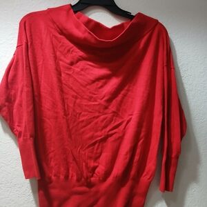 bold elements top size M color red